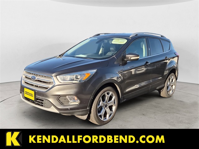 2019 Ford Escape Titanium's photo