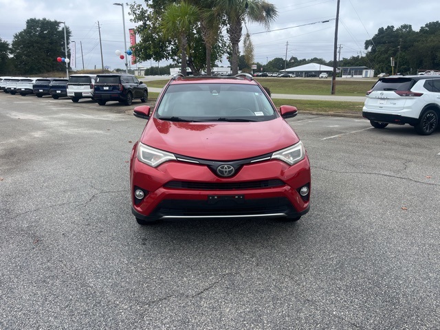 2016 Toyota RAV4 Limited photo 2