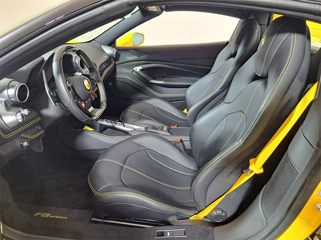 Certified Used 2023 Giallo Triplo Strato Ferrari Base image 13
