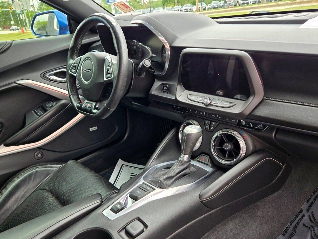 2016 Chevrolet Camaro 2SS photo 6