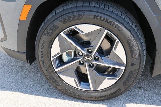 New 2025 Gray Hyundai SEL Convenience FWD image 5