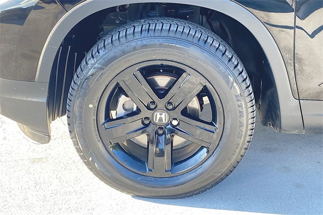 2022 Honda Ridgeline Black Edition photo 5