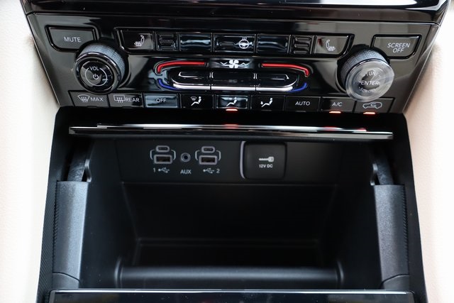 2025 Jeep Grand Cherokee Limited photo 16