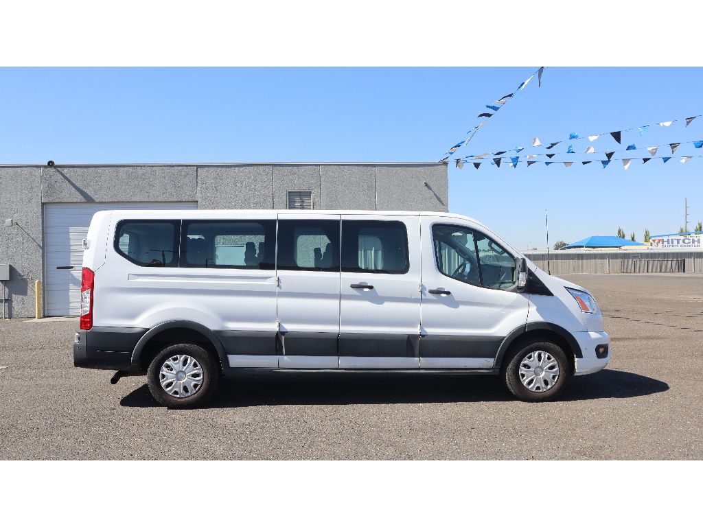 2021 Ford Transit XLT photo 4