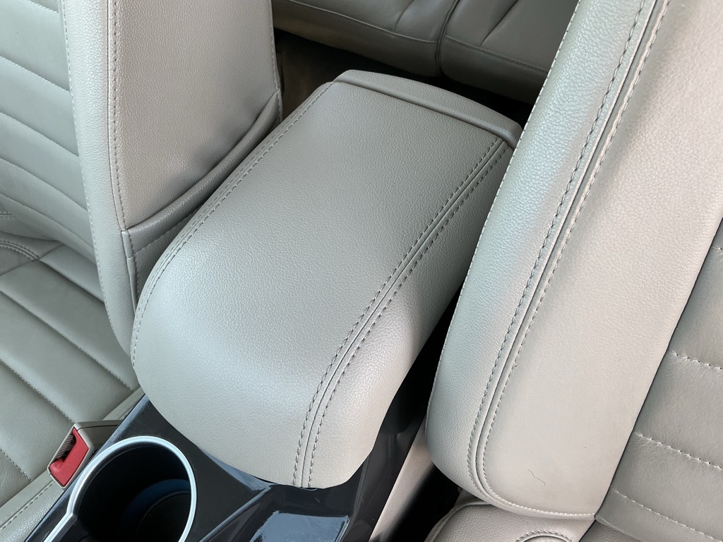 2015 Ford Escape Titanium photo 61
