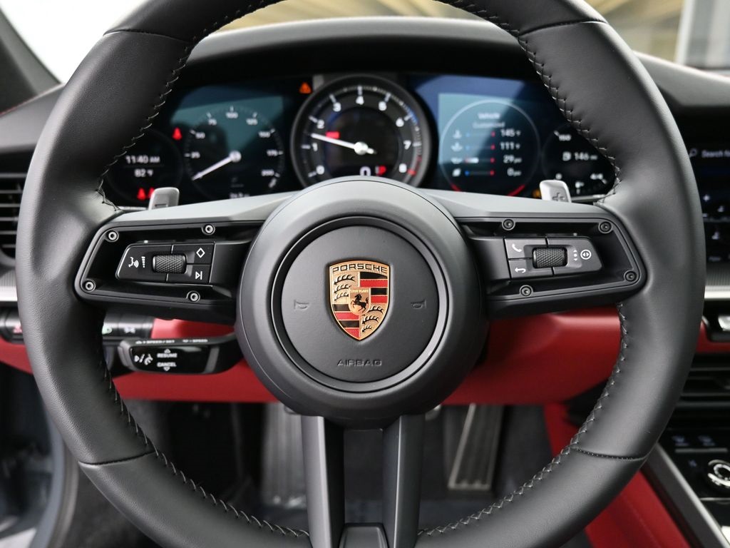 2024 Porsche 911 T 4 photo 25
