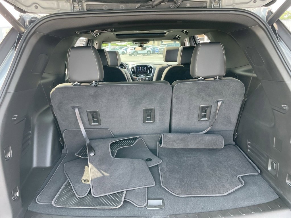2023 Chevrolet Traverse Premier photo 26
