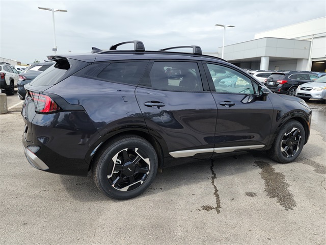 2026 Kia Sportage SX photo 2