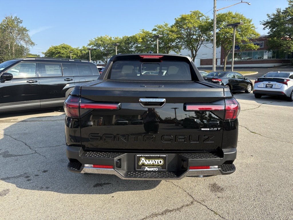 2026 Hyundai Santa Cruz Limited photo 2