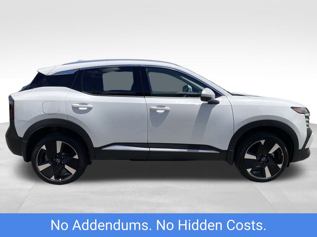 2025 Nissan Kicks SR photo 3