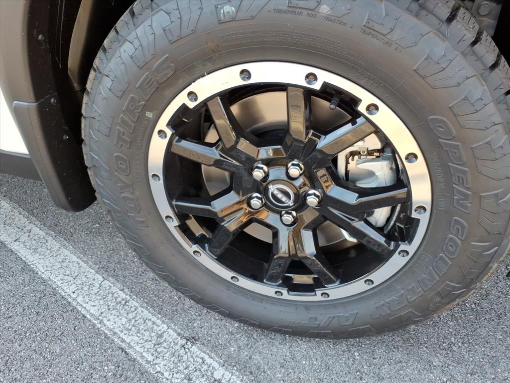 2025 Nissan Pathfinder Rock Creek photo 2