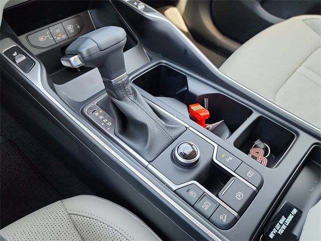 2025 Kia Sorento S photo 17