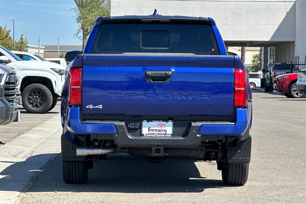 2025 Toyota Tacoma SR5 photo 5