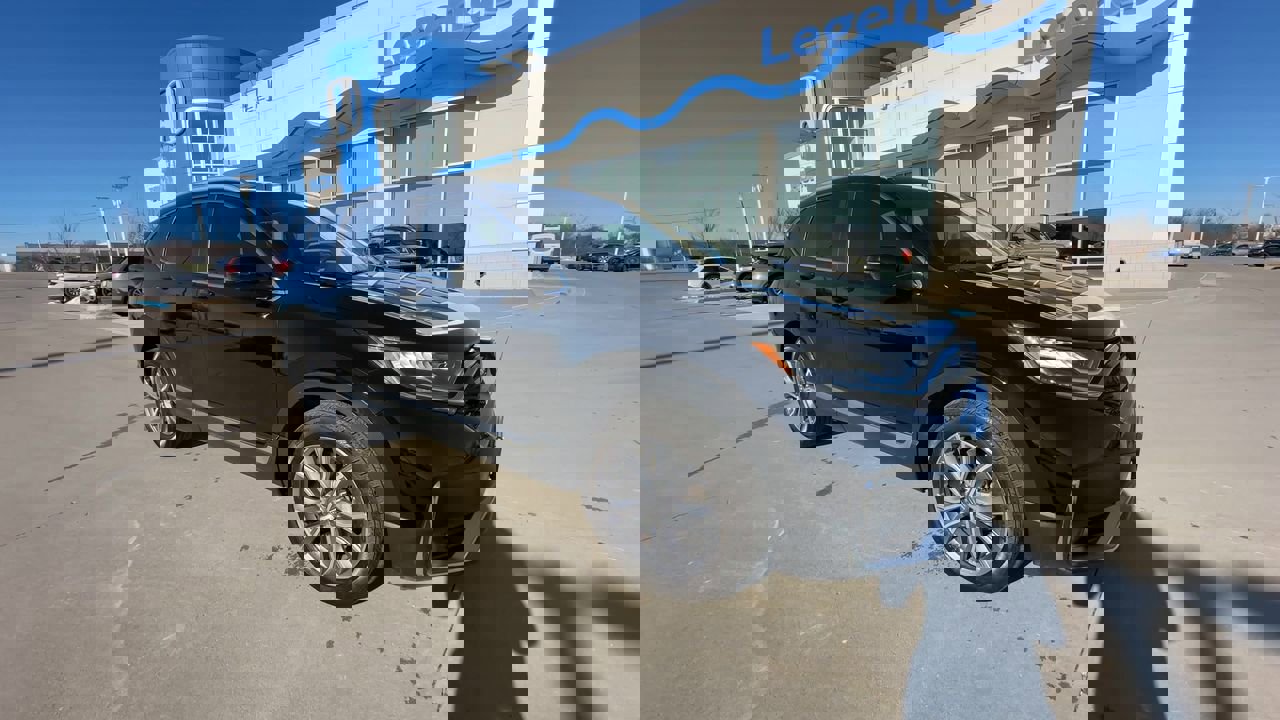 Certified 2022 Honda CR-V Touring with VIN 7FARW2H98NE026167 for sale in Kansas City