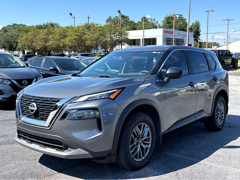 2023 Nissan Rogue S photo 3