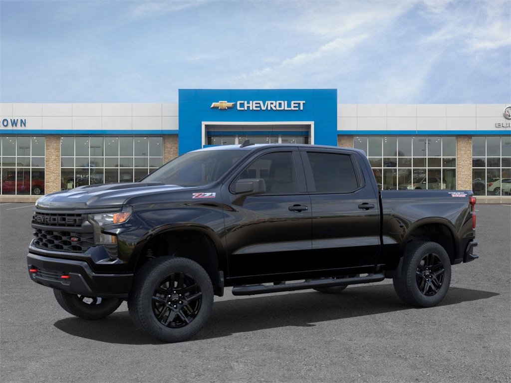 2025 Chevrolet Silverado 1500 Custom Trail Boss photo 2
