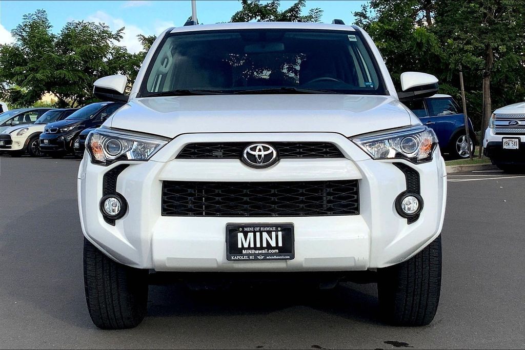 Image of Pre-Owned 2019 Toyota 4Runner V6 4WD SR5