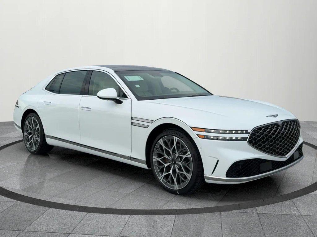 2026 GENESIS G90 Base's photo