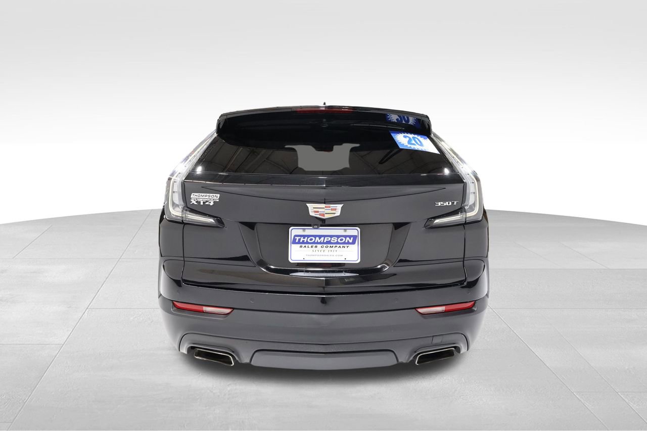 2020 Cadillac XT4 Sport photo 3