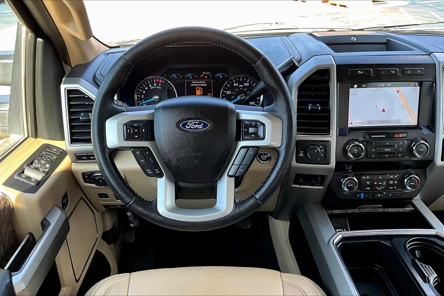 2019 Ford F-250 Lariat photo 4