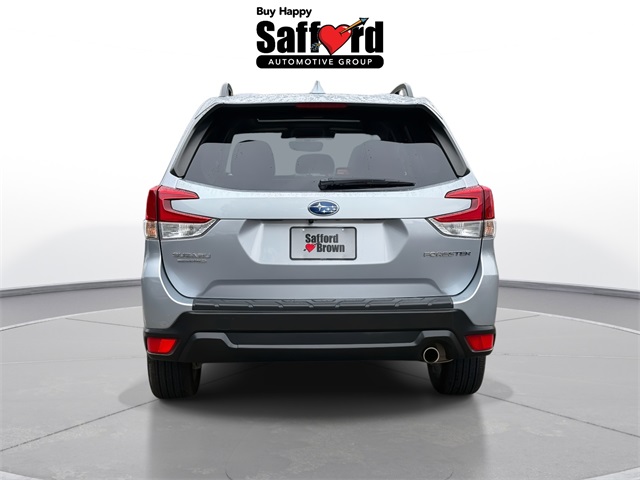 2021 Subaru Forester Limited photo 6