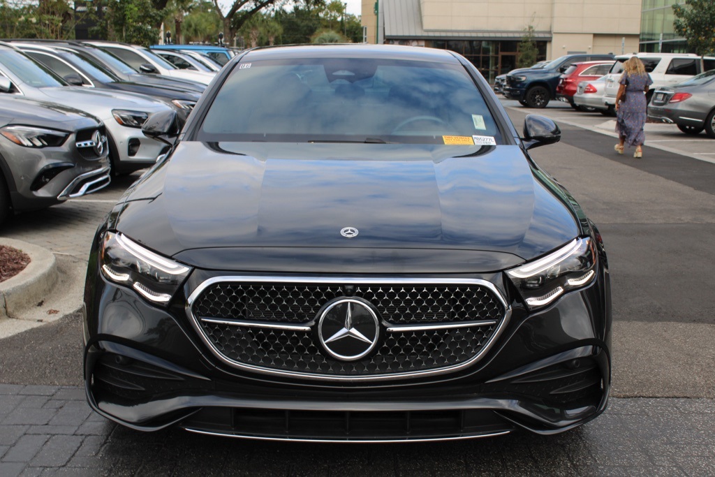 2025 Mercedes Benz E 350 Sedan photo 2