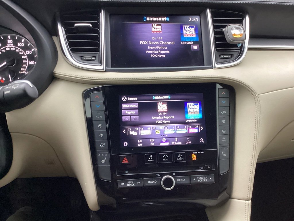 2021 Infiniti QX50 Luxe photo 4