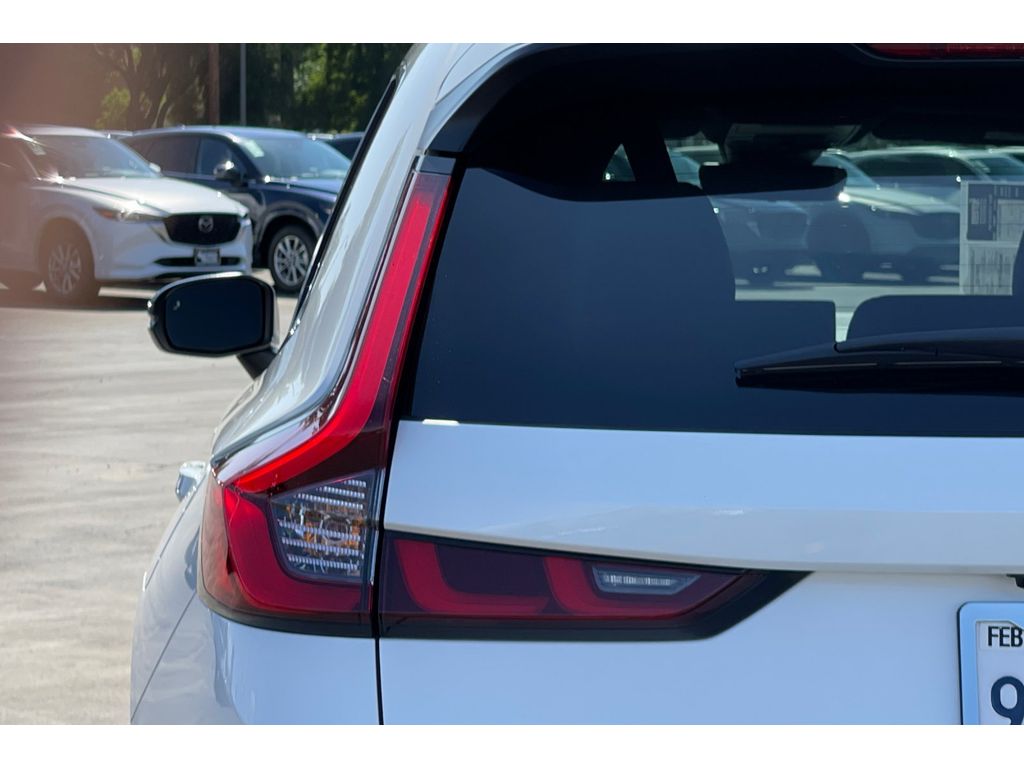 2025 Honda CR-V Hybrid Sport-L photo 12