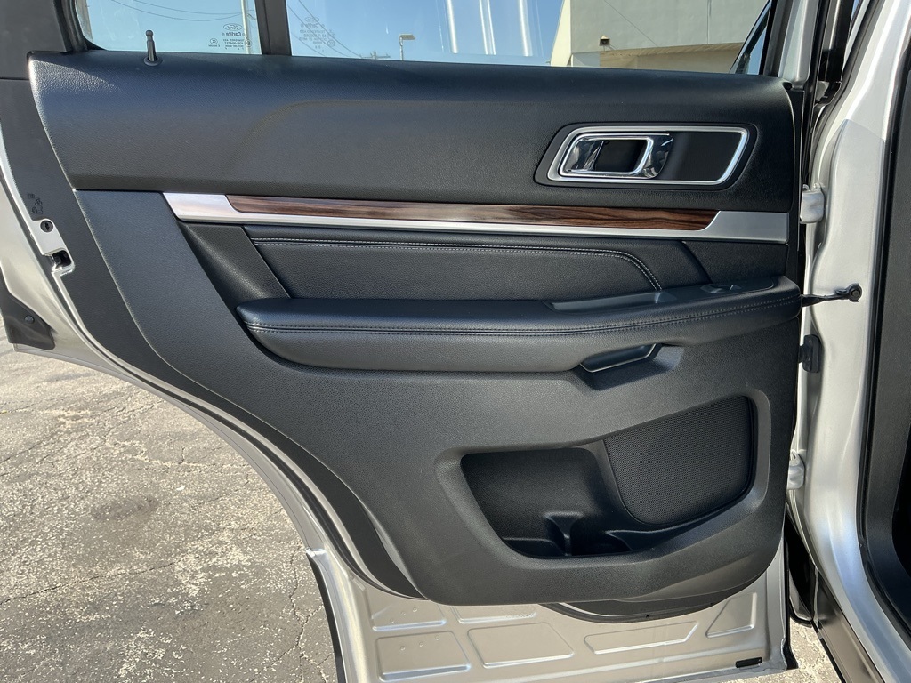 2018 Ford Explorer Limited photo 38
