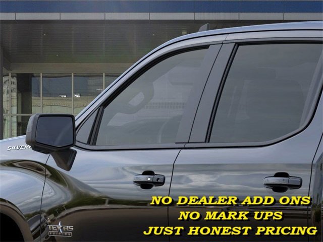 2025 Chevrolet Silverado 1500 RST photo 12