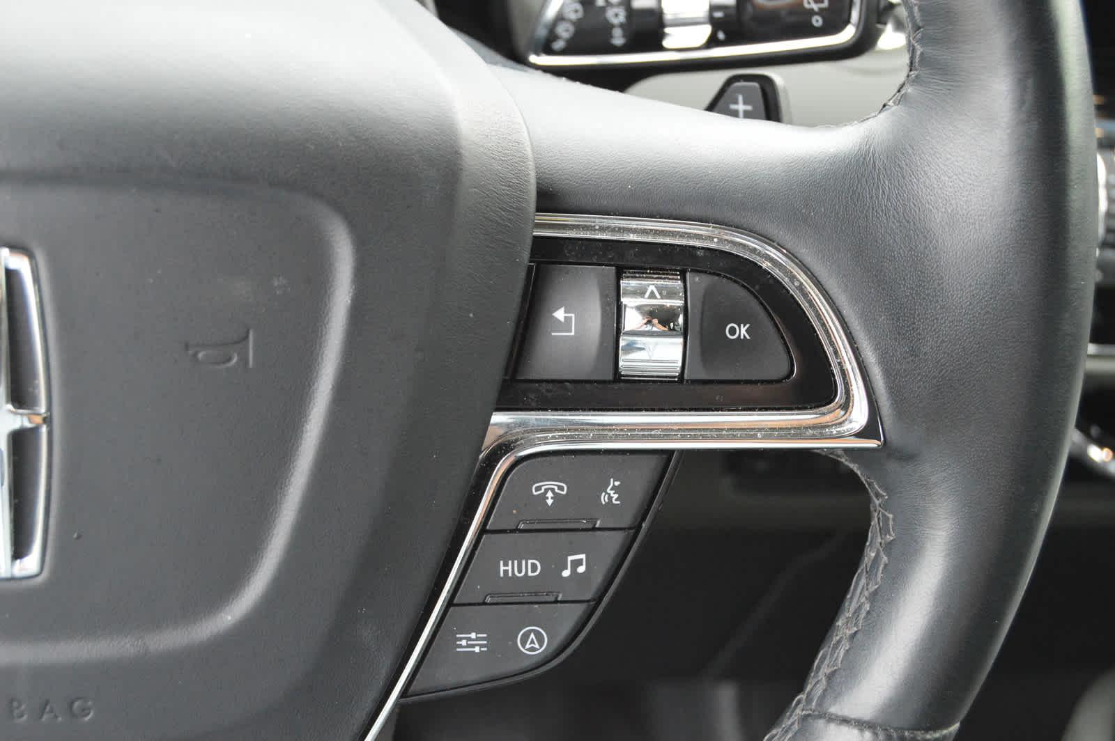 2023 Lincoln Navigator Black Label photo 23