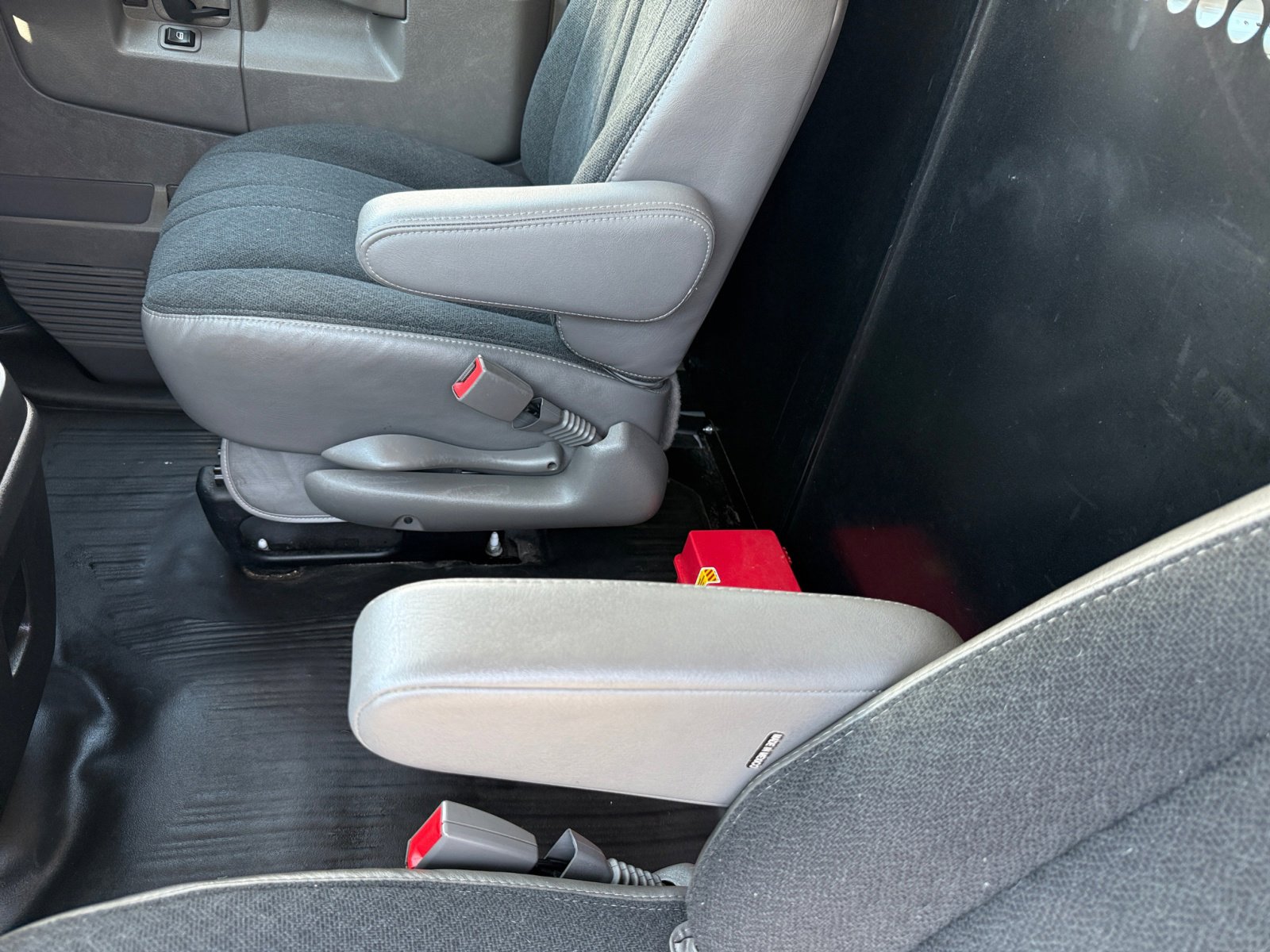 2023 Chevrolet Express 2500 Work Van photo 14