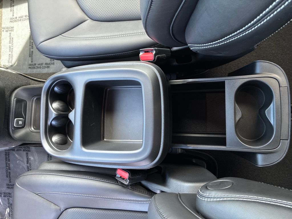 2026 Chrysler Pacifica photo 20