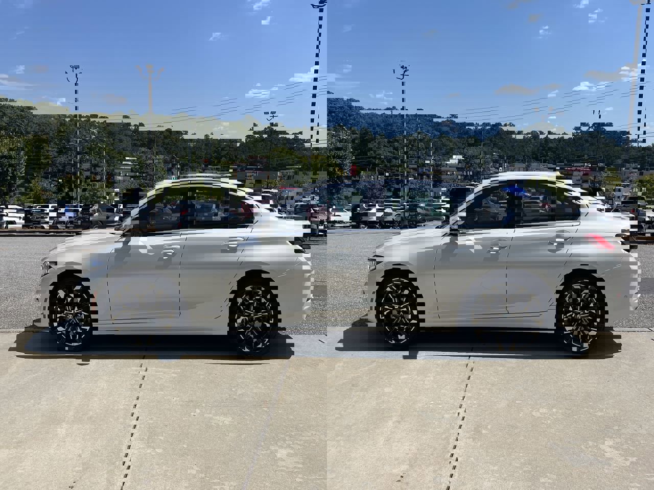 2025 Bmw 330i photo 5