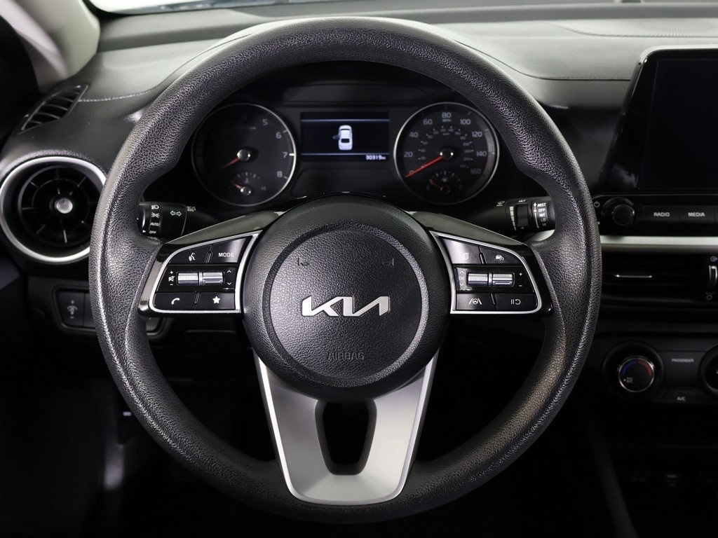 2024 Kia Forte LXS photo 33