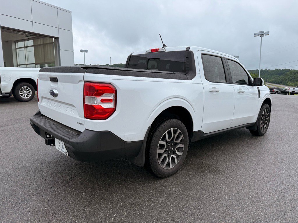 2023 Ford Maverick Lariat photo 5