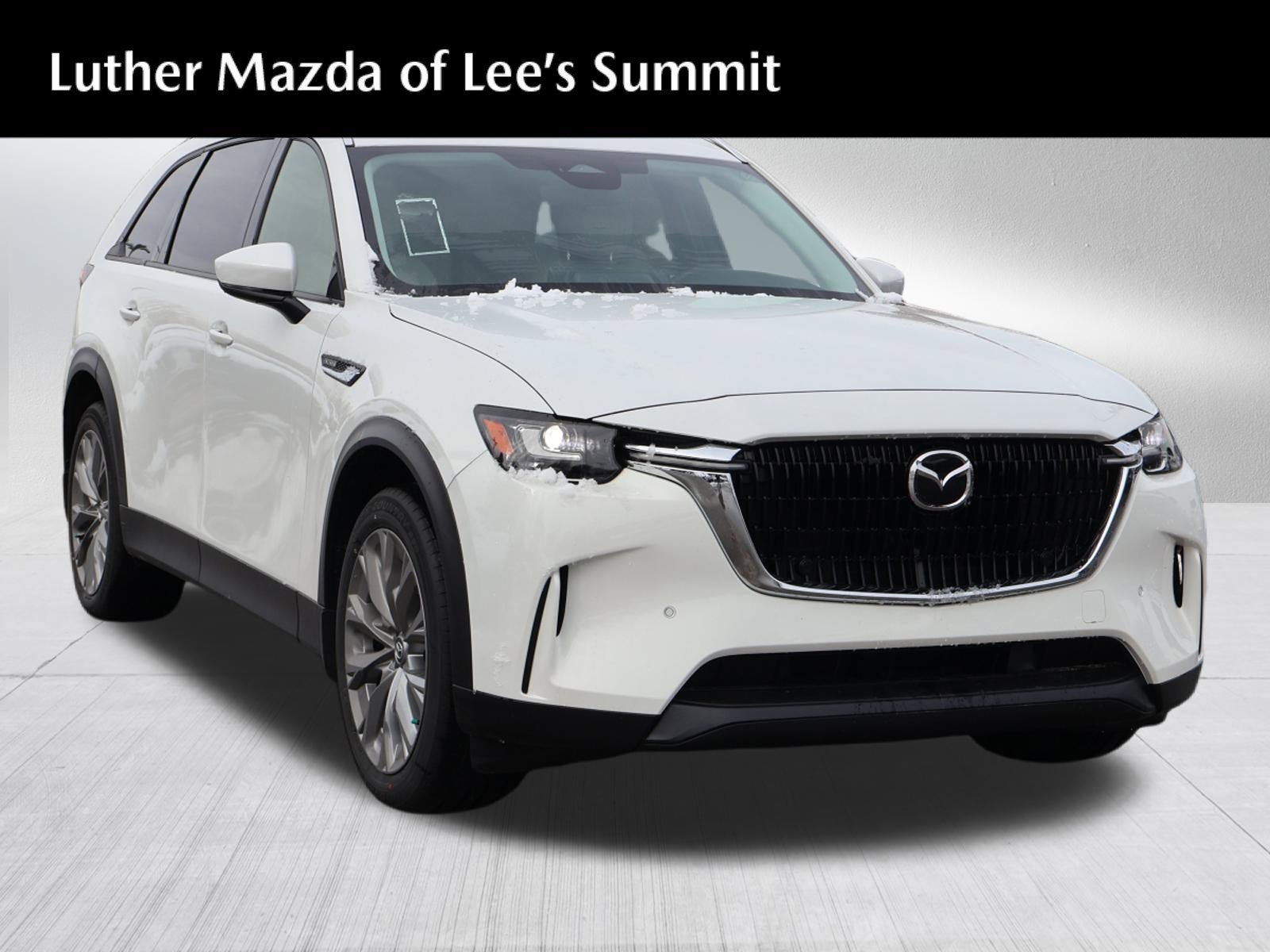 2026 Mazda CX-90 Preferred Package's photo