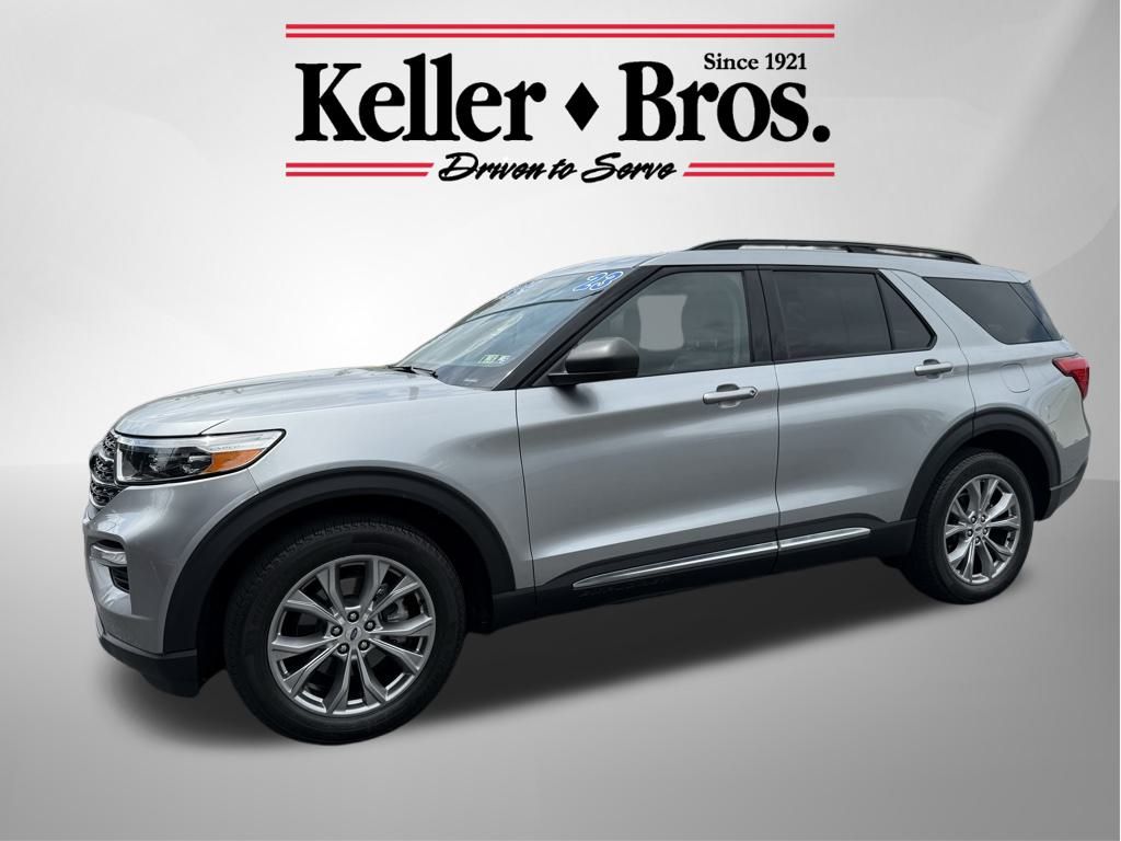 2023 Ford Explorer XLT photo 3