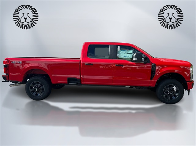 2026 Ford F-350 XL photo 4