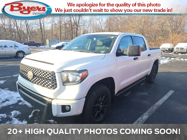 2020 Toyota Tundra SR5's photo