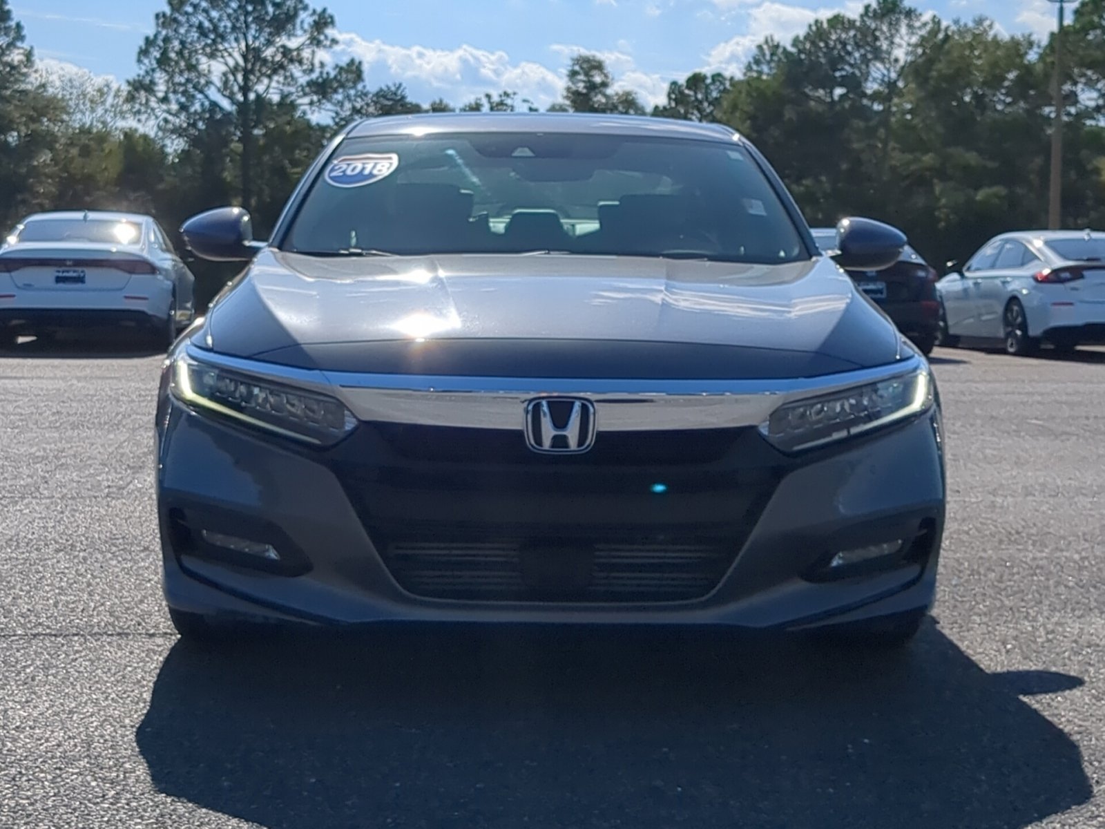 2018 Honda Accord Touring 2.0T photo 38