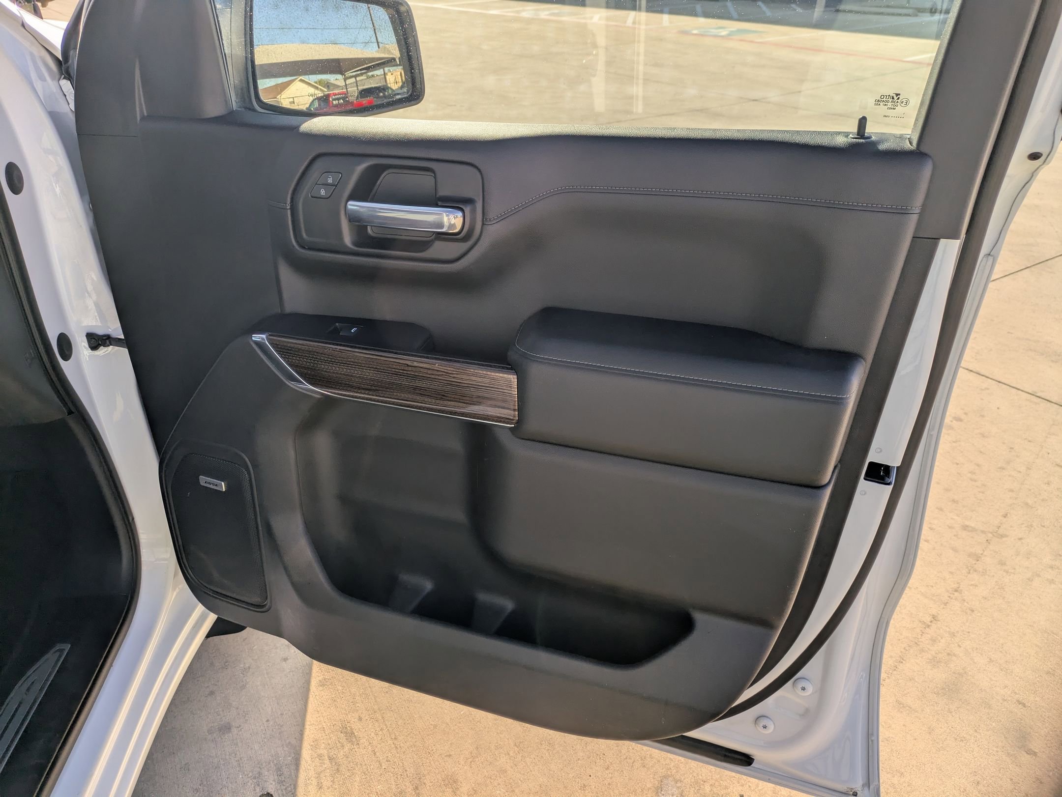2020 Chevrolet Silverado 1500 RST photo 28