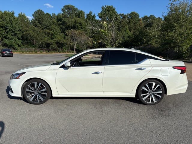 2019 Nissan Altima 2.5 Platinum photo 4