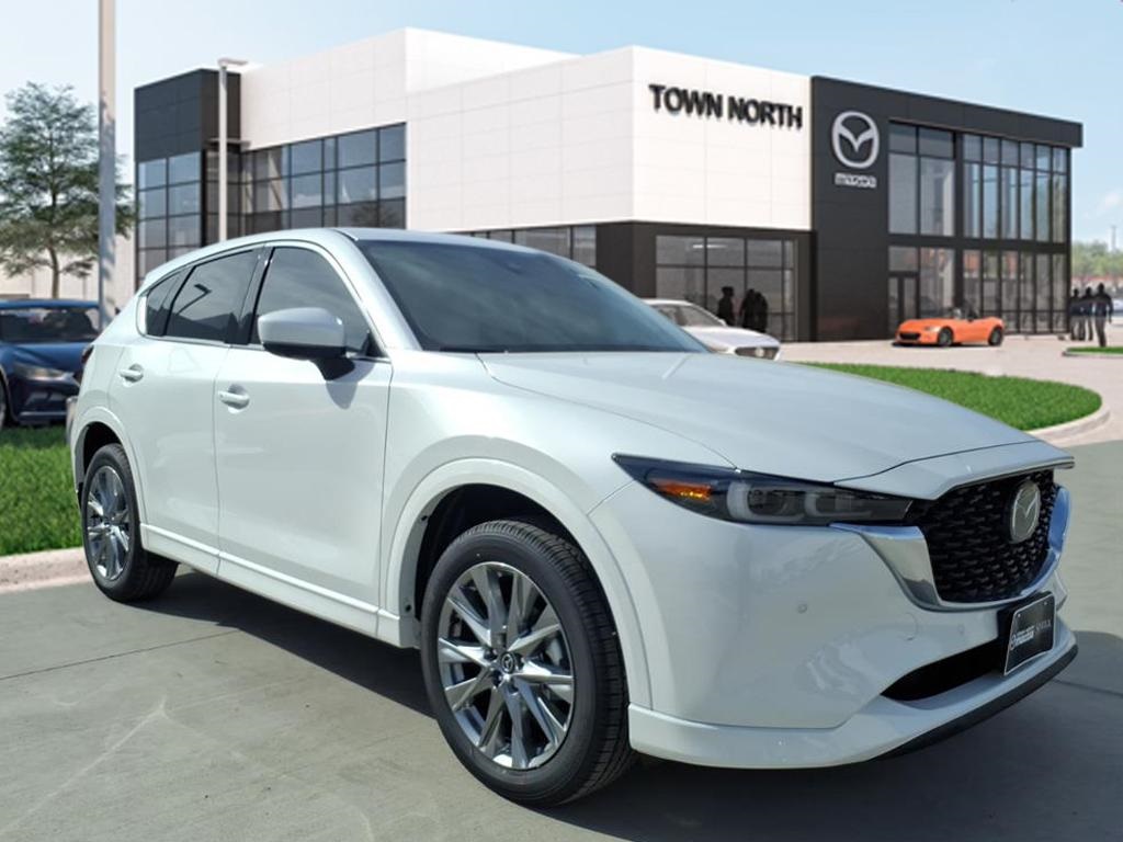 2025 Mazda CX-5 Base's photo