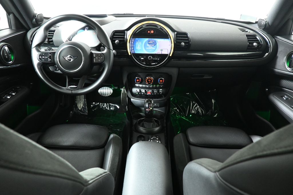2024 Mini Cooper John Cooper Works ALL4 photo 4