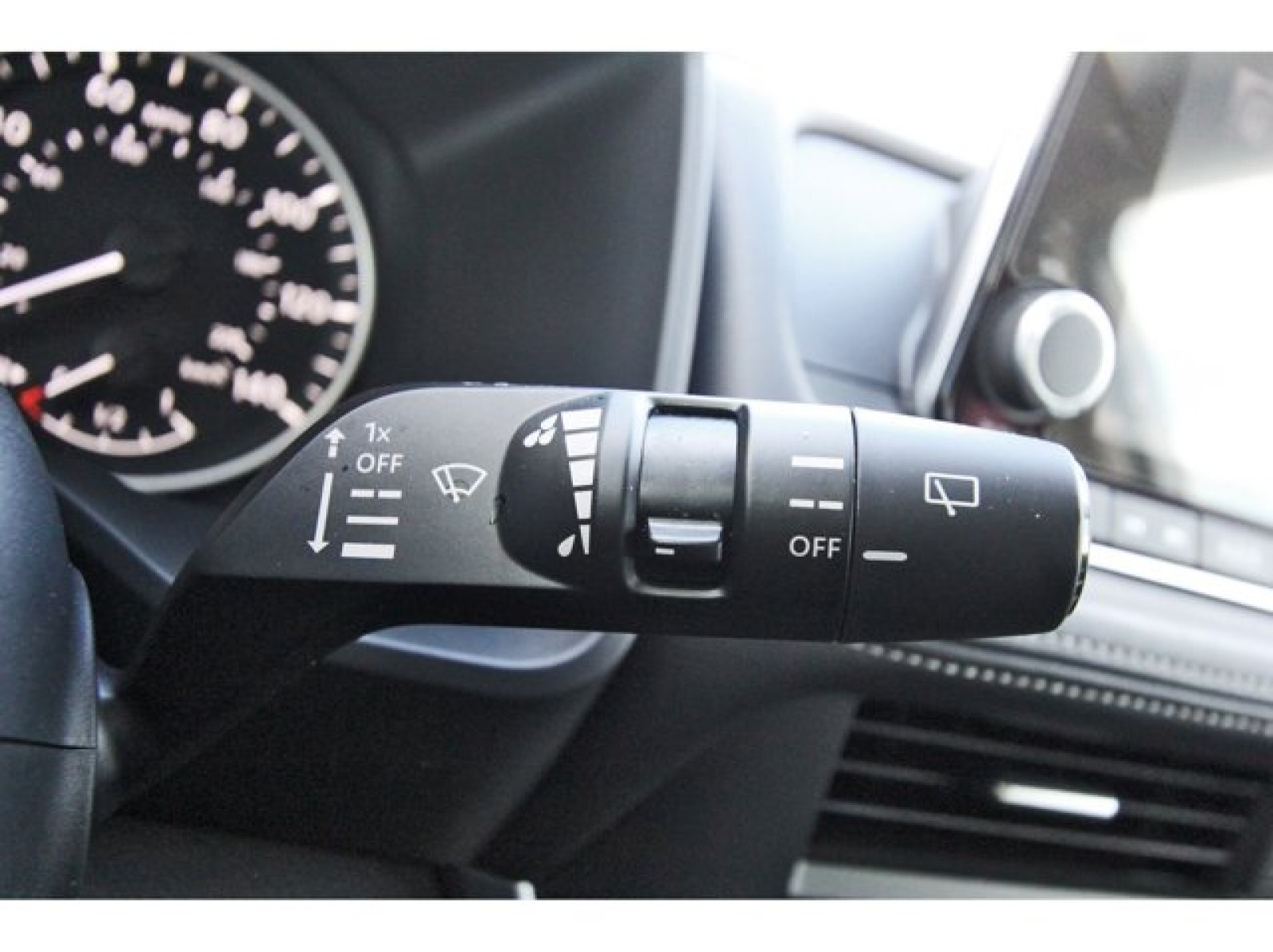 2025 Nissan Rogue SV Silver at Robbins Nissan