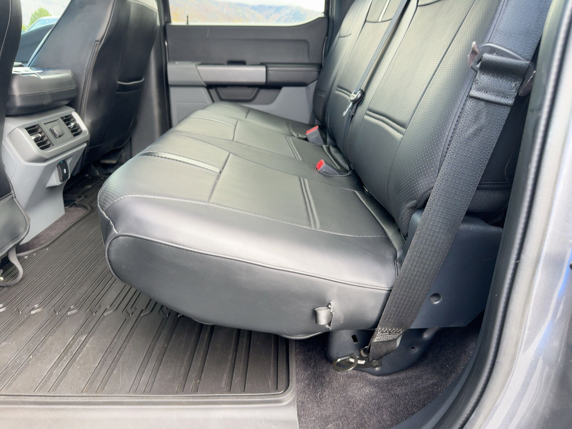 2021 Ford F-150 XLT photo 26