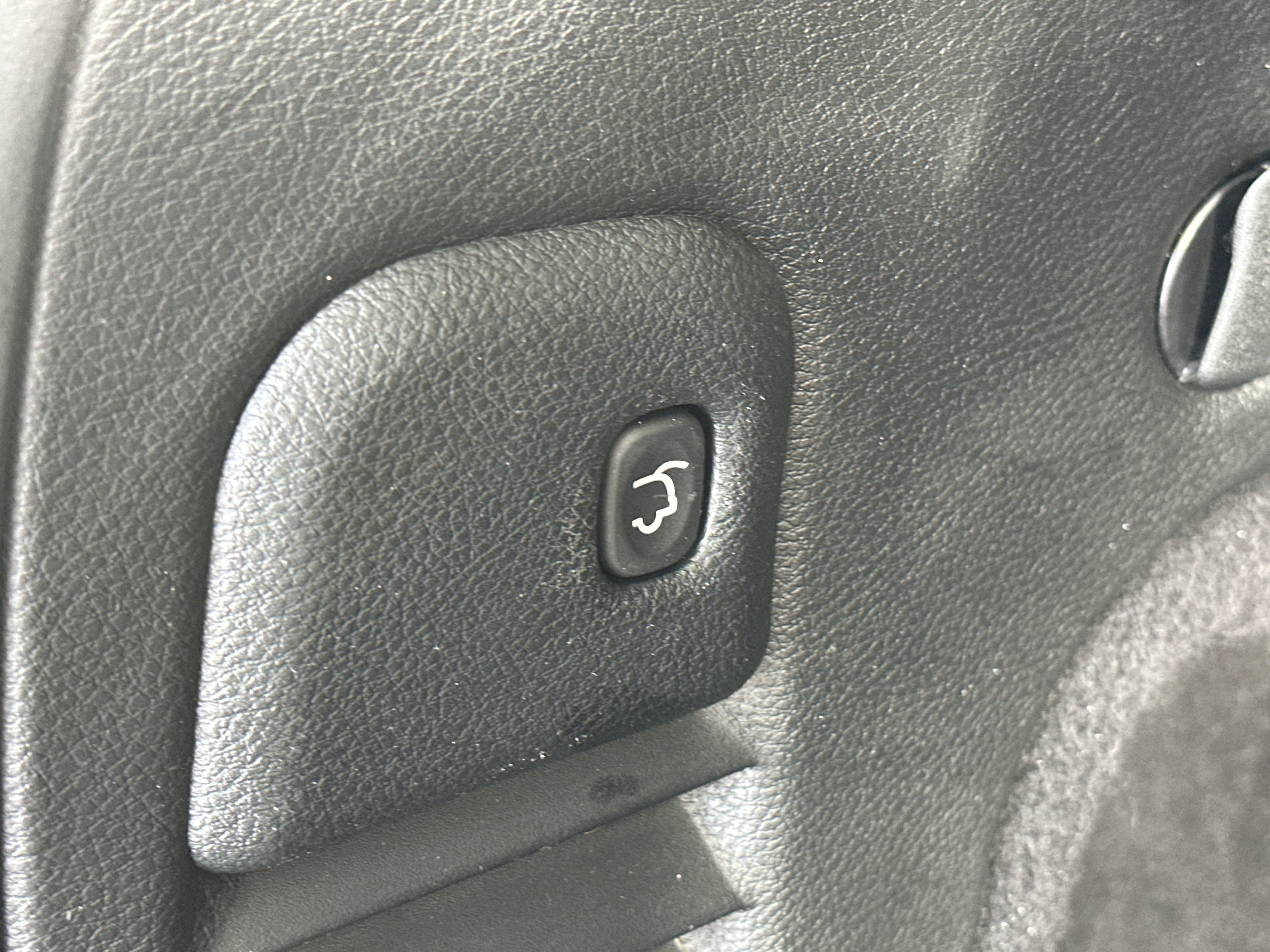 2018 Jeep Grand Cherokee Altitude photo 6