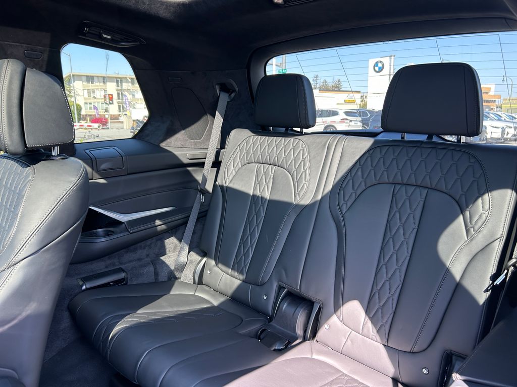 2026 Bmw X7 xDrive40i photo 32