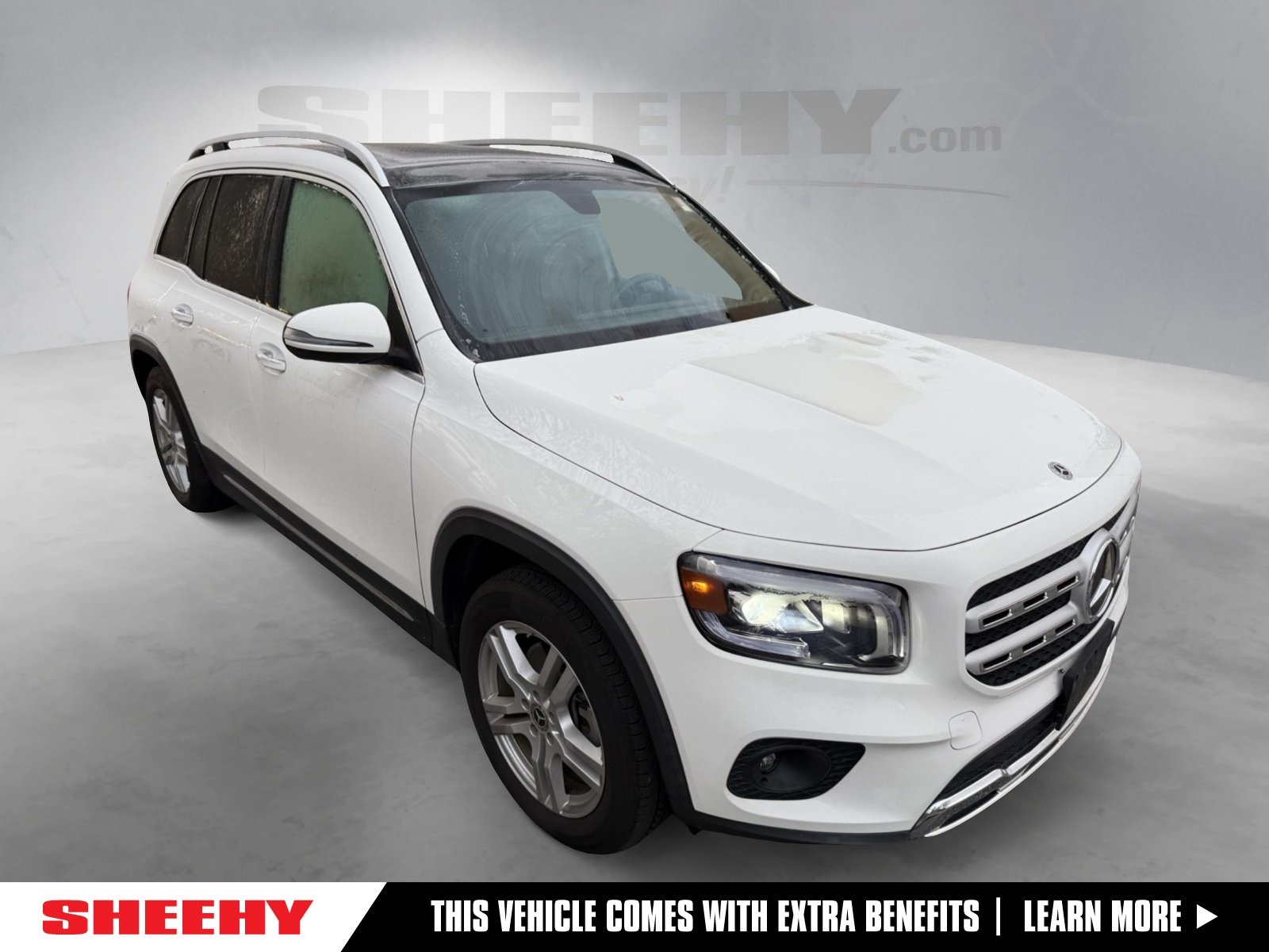 2023 Mercedes-Benz GLB Base's photo